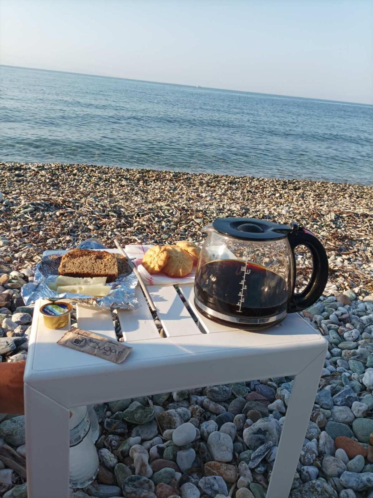 Δωμάτια Κόκκινος Πύργος Plomari Exterior photo