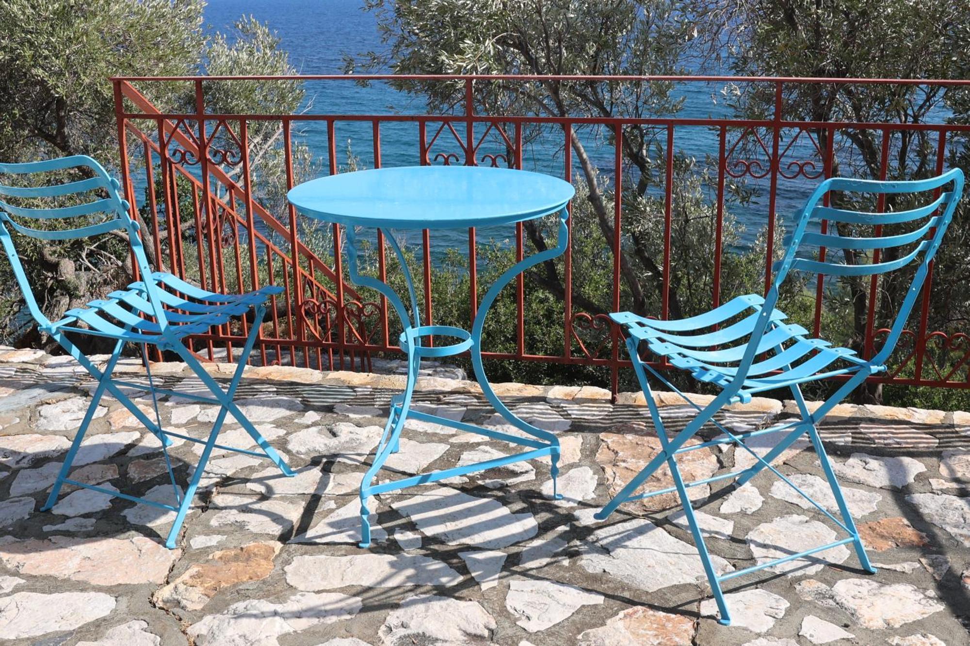 Δωμάτια Κόκκινος Πύργος Plomari Exterior photo